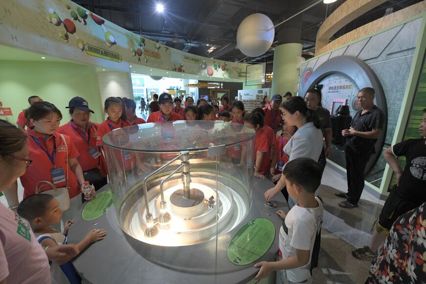 Научно-технический музей в Харбине (Heilongjiang Science and Technology Museum)