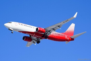Летевший в Прагу самолёт вернулся в Москву из-за пожара на борту