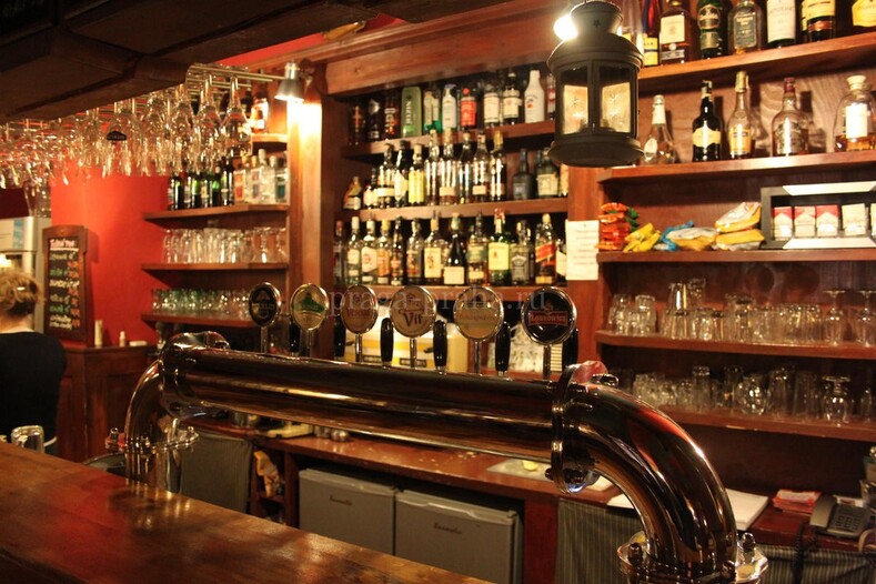 7 лучших баров Праги