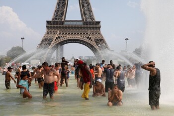 Туристы из РФ не отменяют туры в Европу из-за аномальной жары