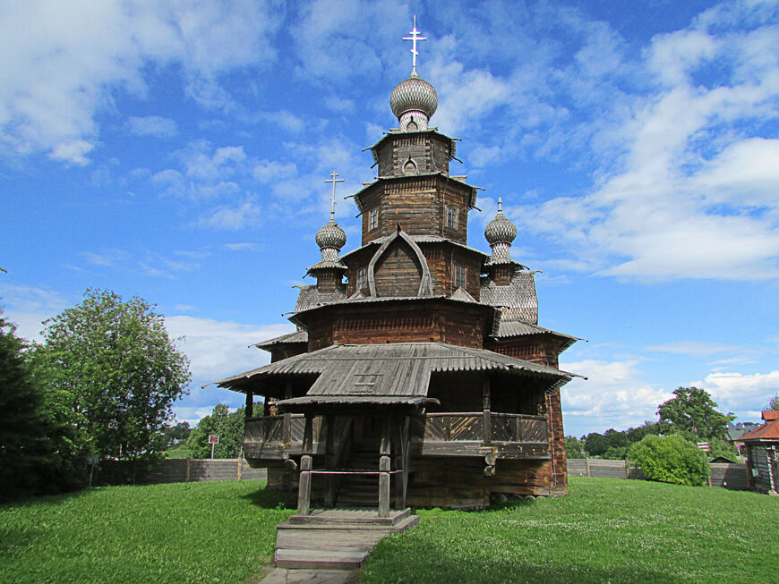Преображенская церковь в Музее деревянного зодчества