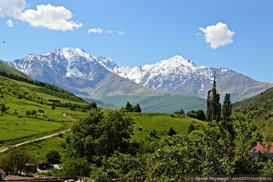 Снежные вершины Северной Осетии