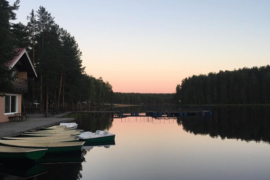 На Коркинском озере возможен как спокойный, так и активный отдых