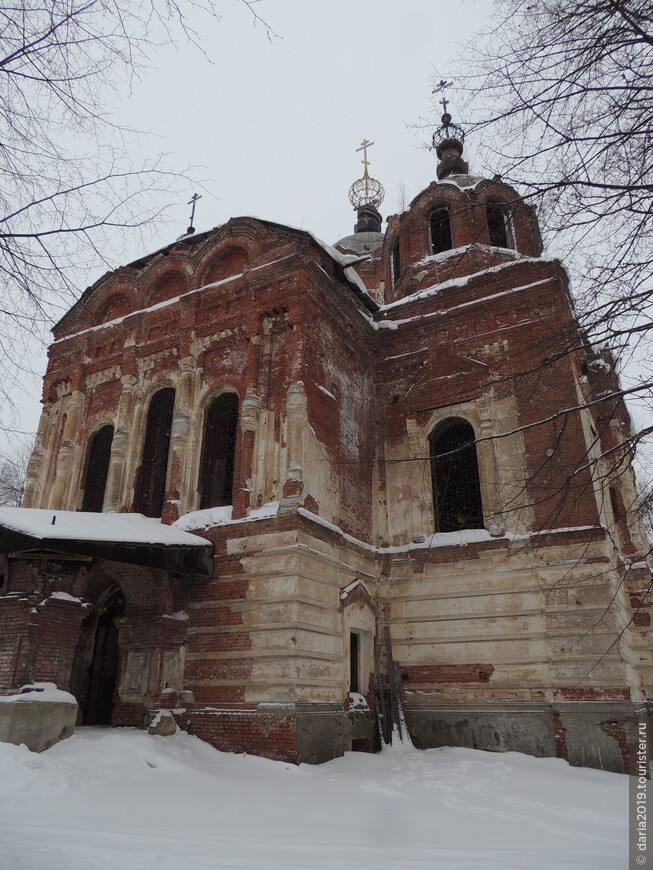 Рдейский монастырь - загадочное место. На фото - Успенская церковь. 