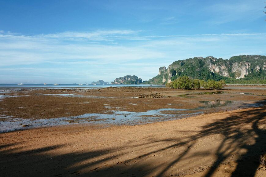 Пляж Ао Нам Мао