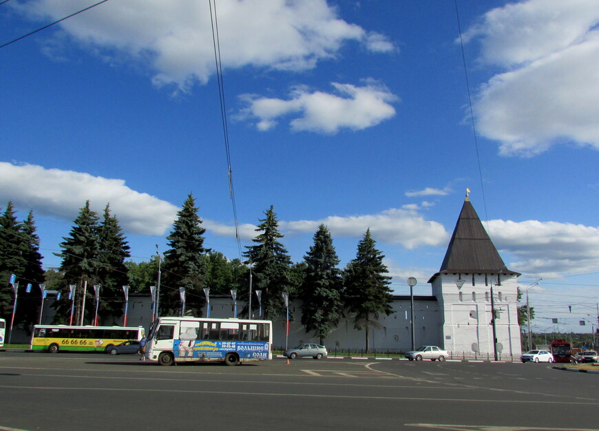 Обзорная пешеходная экскурсия по городу Ярославлю «Ярославская классика» 