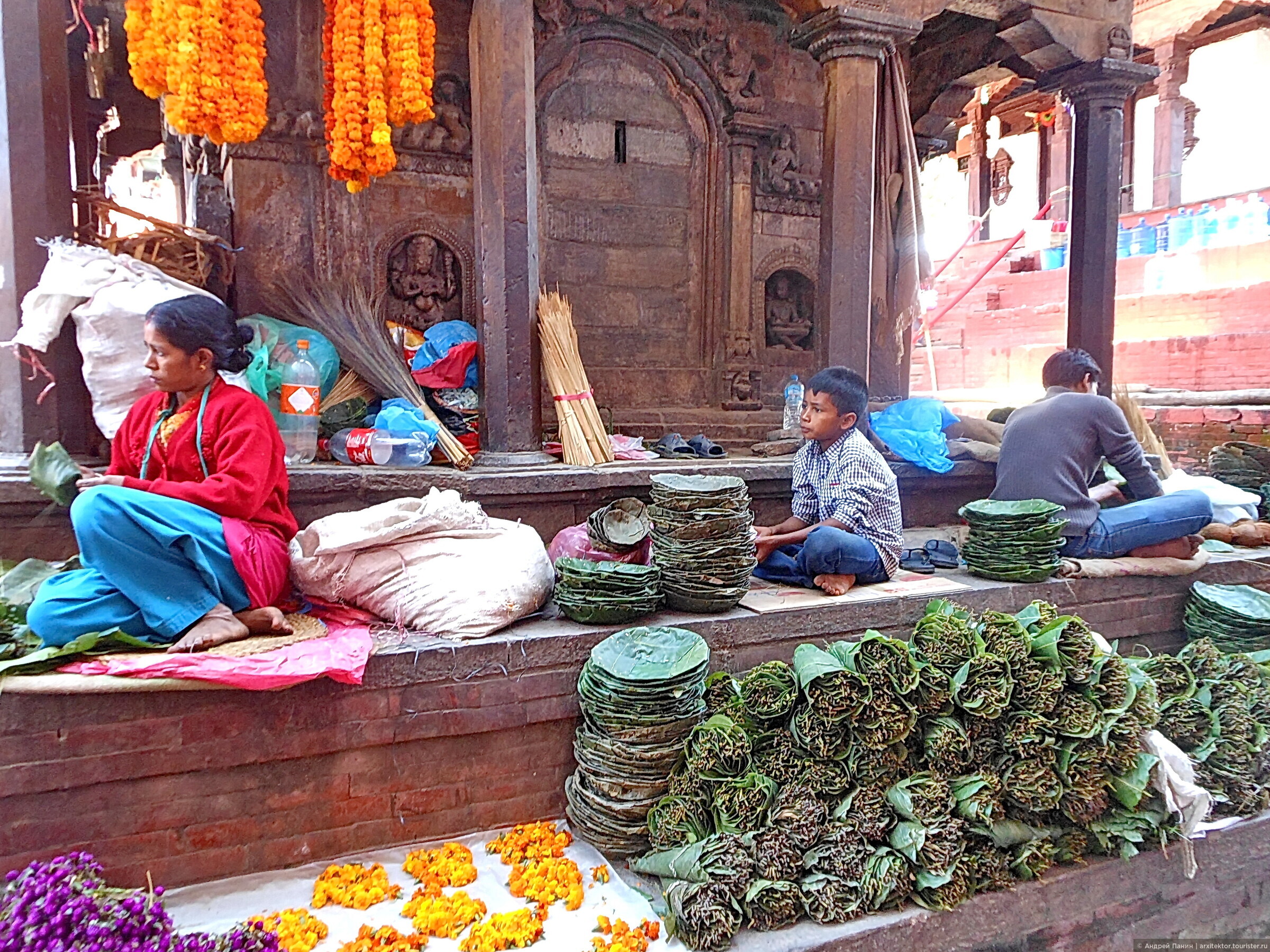 Доле непал. Новый год в Непале. Непал культура. Непал еда. Непал традиции.