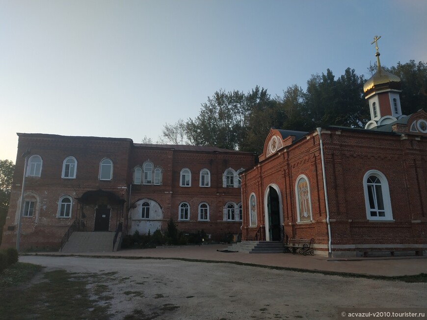 Спасо-Преображенский Пронский монастырь
