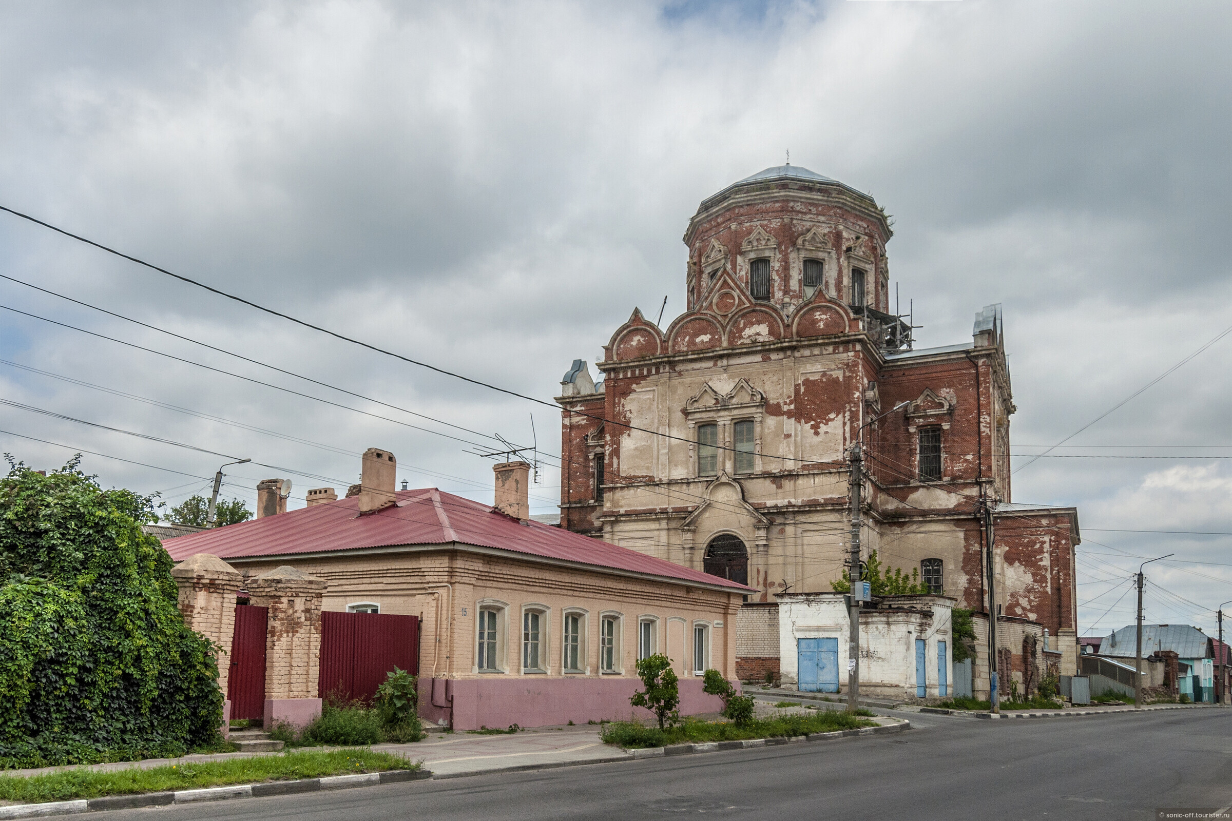 Покровская церковь пресвятой богородицы. Храм Покрова Пресвятой Богородицы Елец. Покровская Церковь Пресвятой Богородицы Елец. Покровский храм г. Ельца. Покровский храм в г. Ельце Елец.