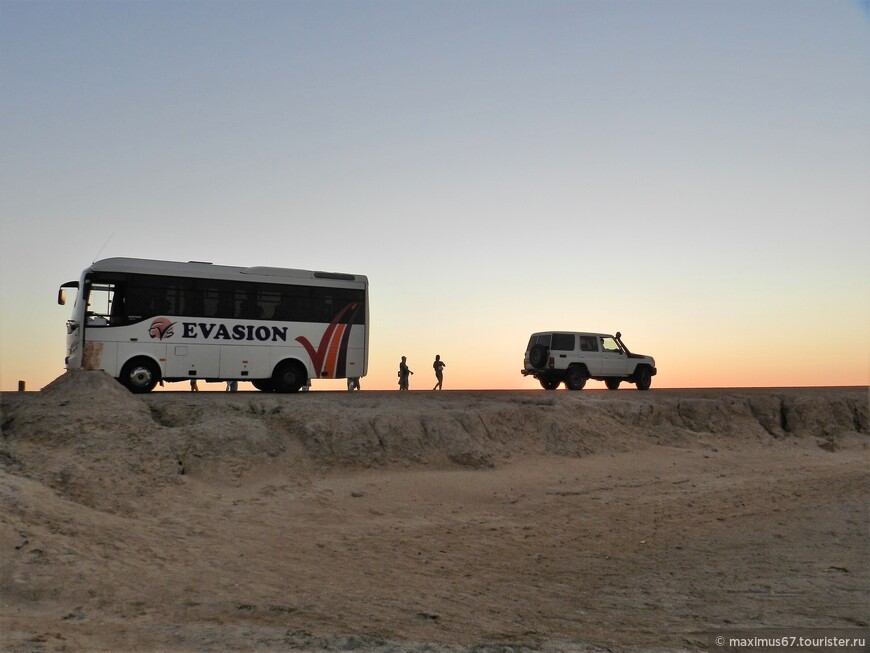 Экскурсия в Сахару. Ч - 4. Катание на  верблюдах. Солёное озеро Шотт-эль-Джерид