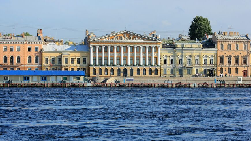Румянцевский дом в Петербурге