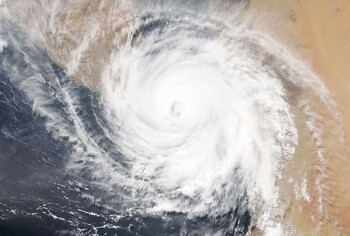 В Южной Корее ожидают супертайфун Хагибис