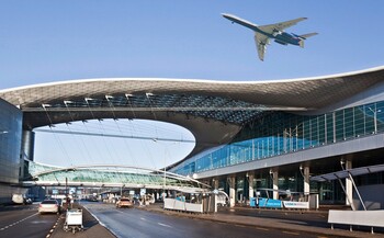 В Шереметьево начата проверка безопасности из-за пассажира с травматическим пистолетом 