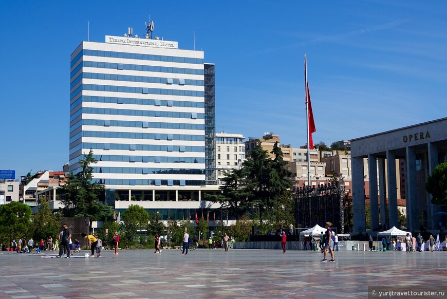 Отель Tirana International