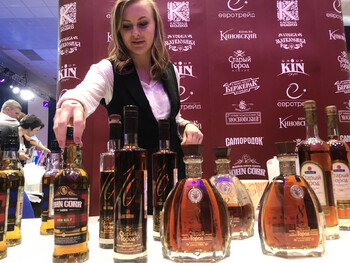 В Москве пройдёт фестиваль алкогольных напитков «Крепкий мир» 