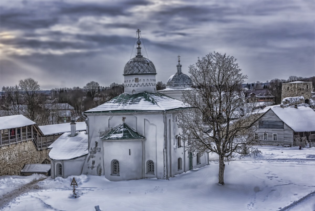 Псков Изборск Печоры зима