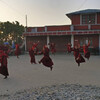 Танцы монахов