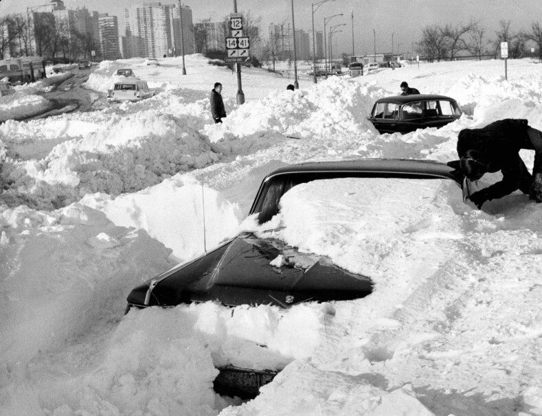 Города, погребенные под 5-метровым слоем осадков: самые сильные снегопады за всю историю человечества