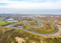Circuit_Zandvoort_motorsport_race_track_in_the_Netherlands_(46940292845).jpg
