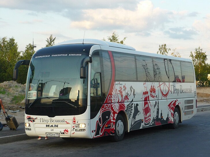 Автобус Санкт-Петербург — Выборг