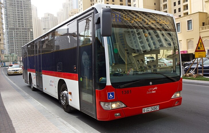 Общественный транспорт Дубая. Автобусы.