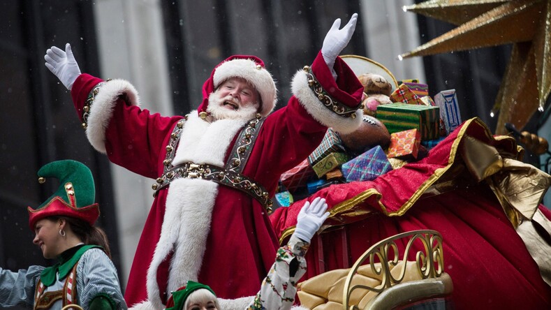 Коллеги Деда Мороза со всего мира: как они выглядят и у кого какие причуды (интересные фото и необычные факты)