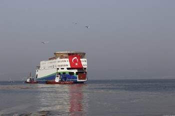 Запуск паромов между Крымом и Турцией опровергли