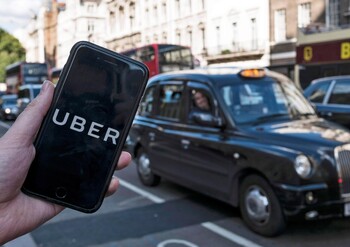 Власти Лондона не выдали Uber новую лицензию