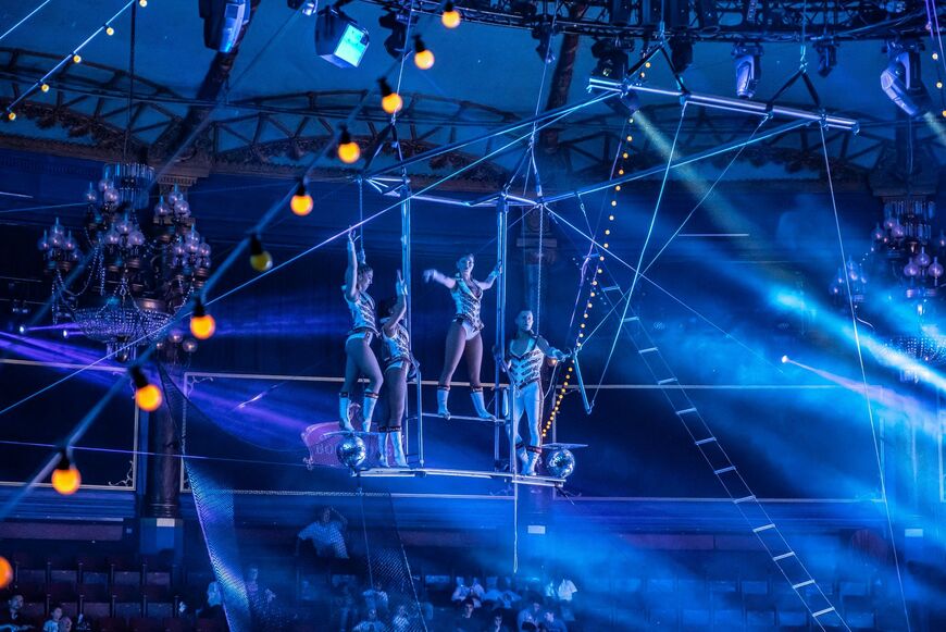 Cirque d'hiver Bouglione (Зимний цирк Парижа)