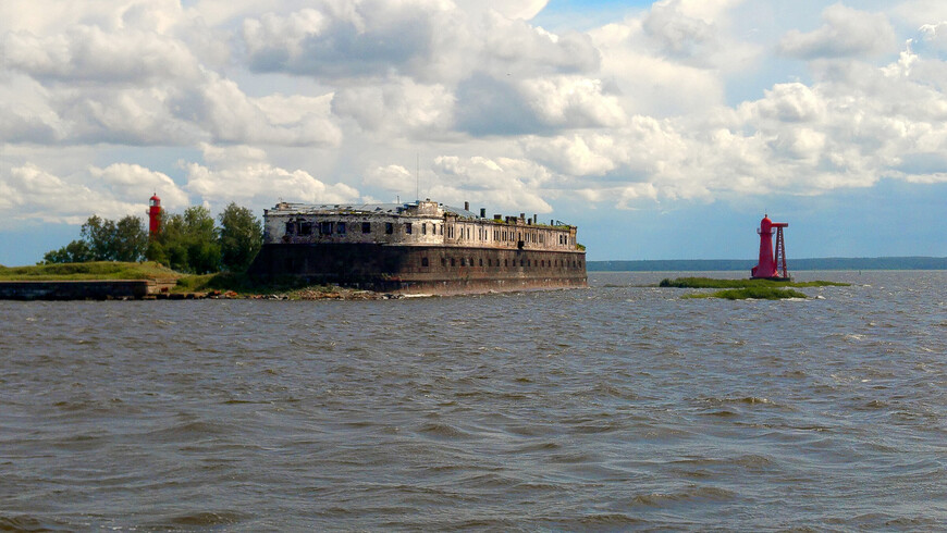 Западный (Николаевский) бастион форта Кроншлот