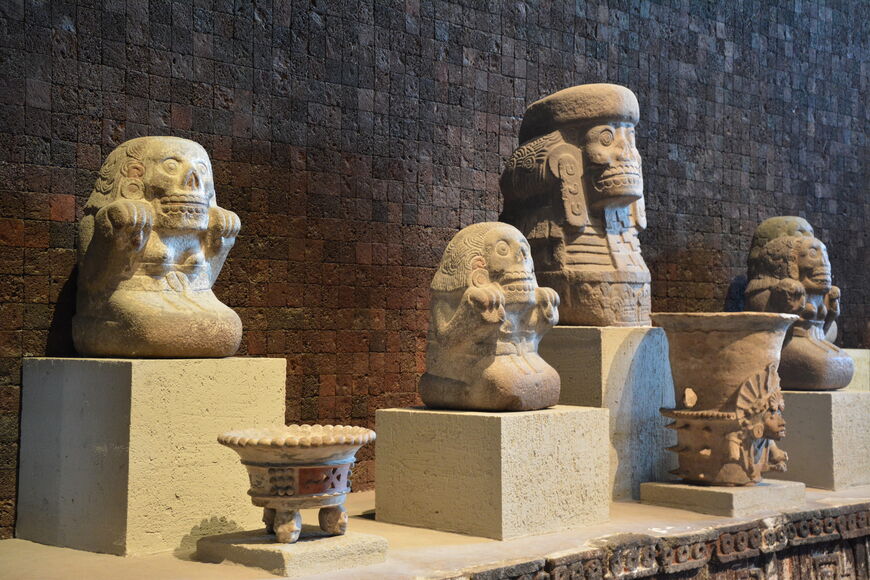 Музей антропологии Мехико