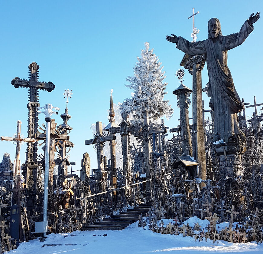 Гора Крестов в Литве