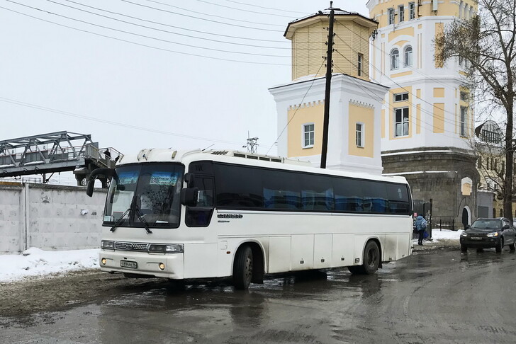 Автобус Екатеринбург — Нижняя Тура