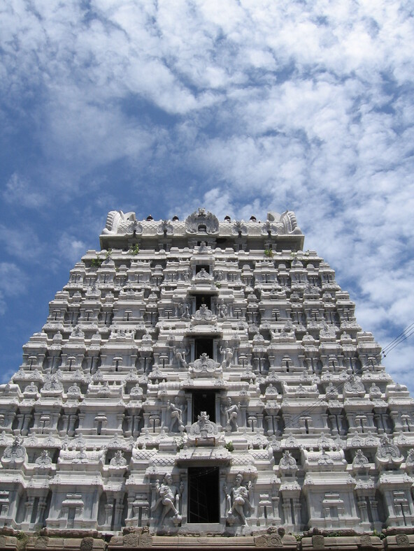 Места силы Южной Индии и обретение гармонии: храм Калахасти