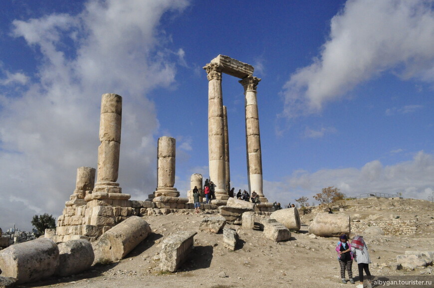 Руины храма Геркулеса в Аммане
