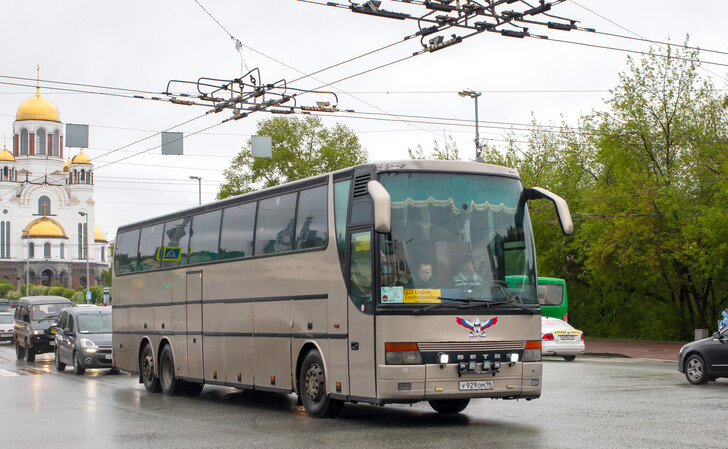 Автобус Екатеринбург — Серов