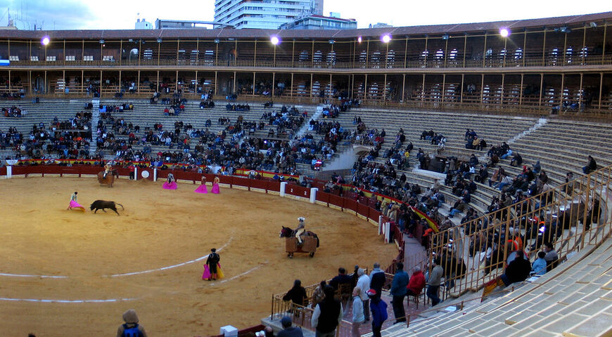 Арена для корриды (Plaza de Toros)