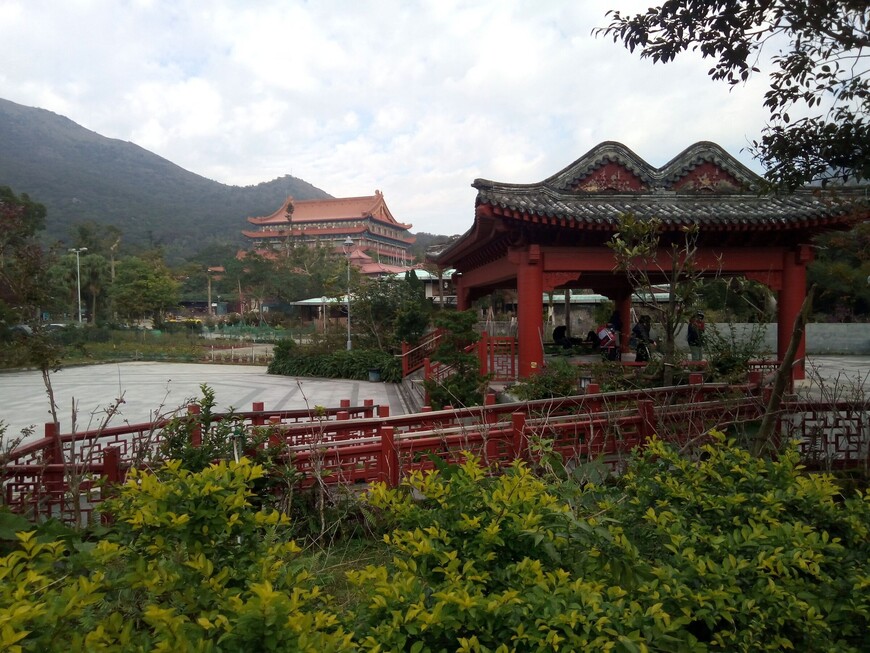 День 4-й. Большой Будда, Тропа Мудрости, Монастырь По Лин (Po Lin Monastery)