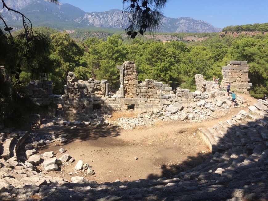 Руины древнего города Фазелиса также находятся на территории нац.парка