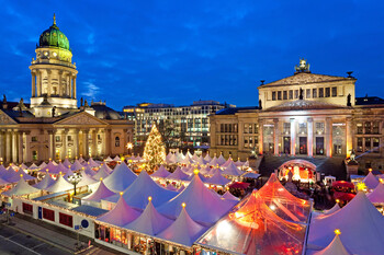 В Берлине эвакуировали посетителей рождественской ярмарки 