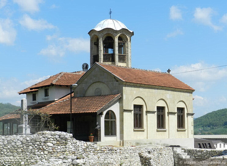 Городок Ариле + пару слов о религиозных традициях сербов 