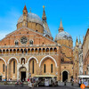 Одна из важнейших церквей Италии - базилика Святого Антония