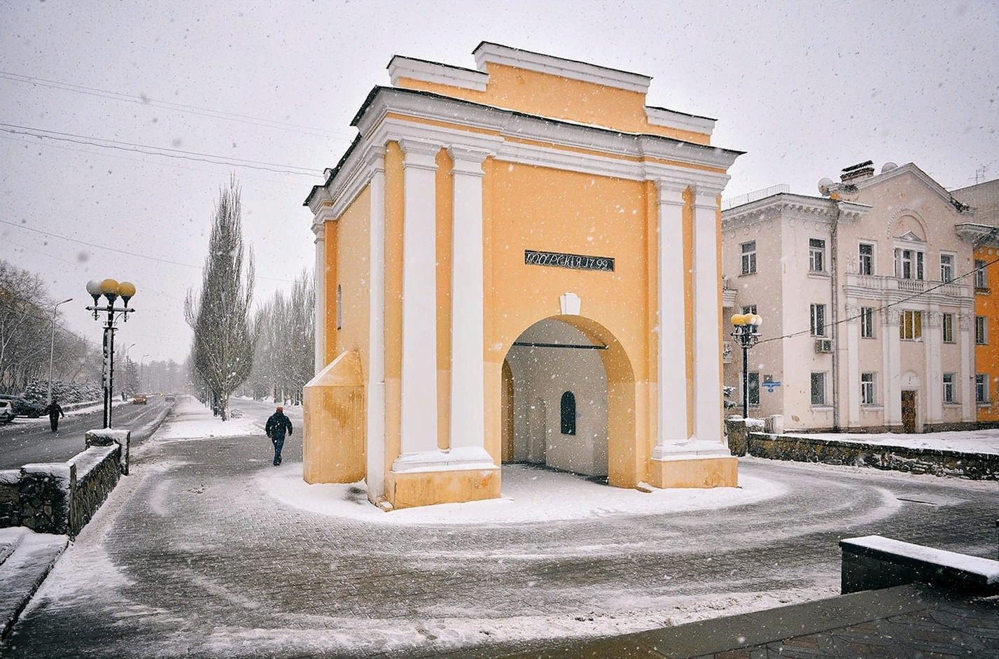 Тарские ворота омской крепости