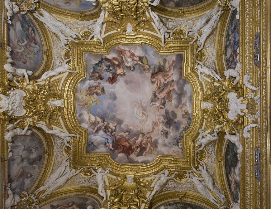 Роспись потолка в зале Юпитера