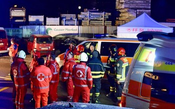 В Тироле автомобиль въехал в группу туристов: погибли 6 человек