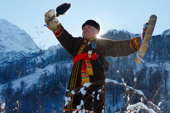 На Красную Поляну из-за недостатка снега пригласили шамана