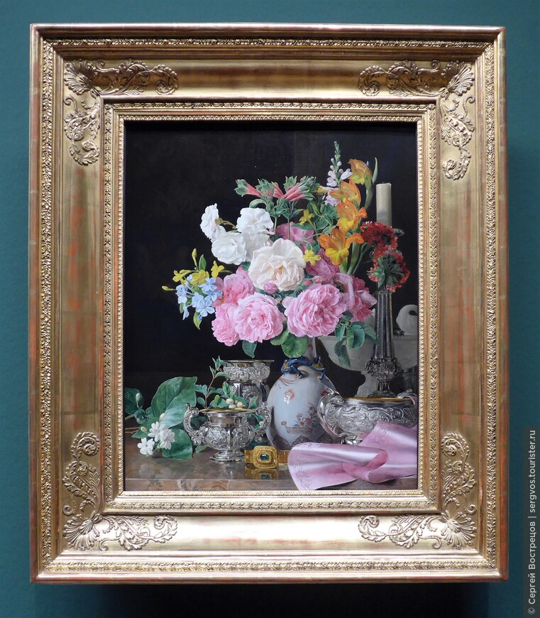 Цветы в фарфоровой вазе с подсвечником и серебряными сосудами.
Фердинанд Георг Вальдмюллер, 1839
