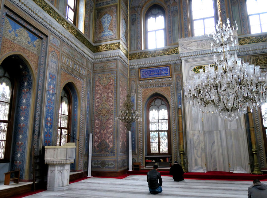 Мечеть Пертевниял Валиде-султан