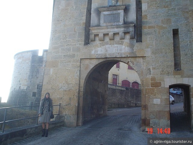 Средневековый город-крепость Лангр, Франция