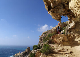 Декабрьская Мальта — дикая красота Blue Grotto 